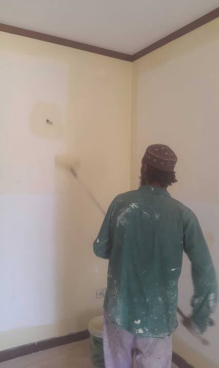 GeeksKinza's tweet photo. Le Pakistanis houses before wedding ๐คฃ๐คฃ๐คฃ. #GeeksKinza https://t.co/1QzOa7feLP