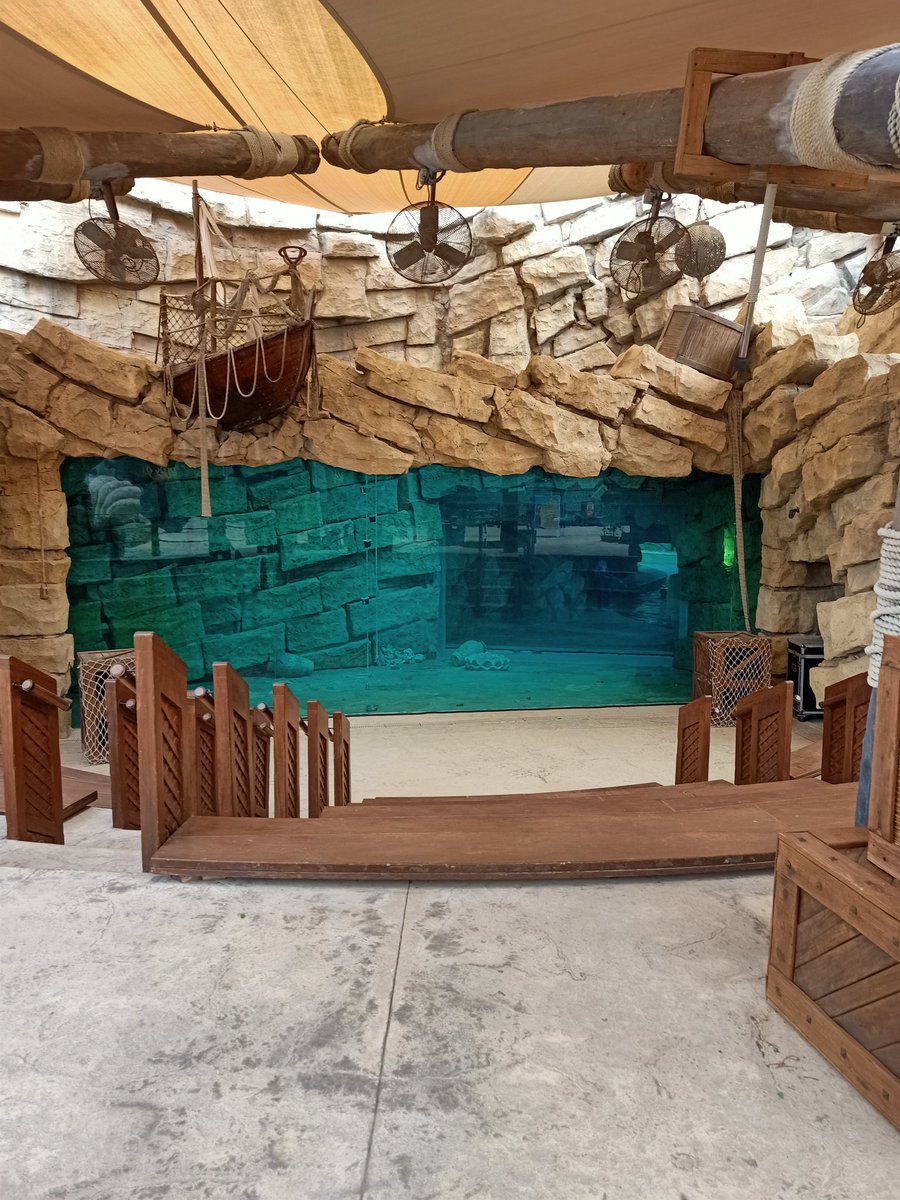 Pretparkhopper's tweet photo. #yaswaterworld Abu Dhabi #themetour https://t.co/mgZvyCHySj