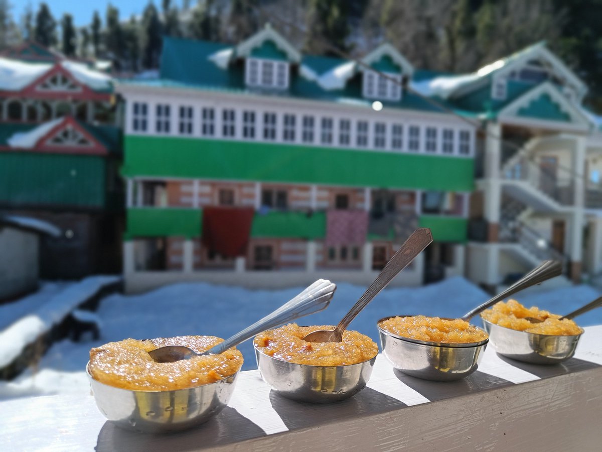 Digvinder's tweet photo. No it's not the "moong ka halwa" This #cheeki made of ice, apricot, Salt, chilly and some sugar..

#shimla #Pahar #lifestyle #HimachalPradesh https://t.co/X4C15meFvG