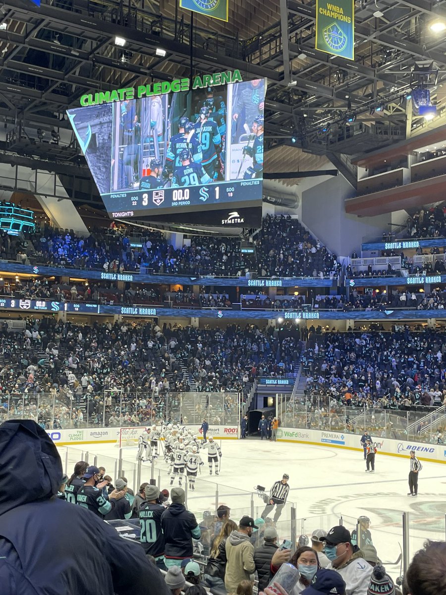 ThisIsWildcat's tweet photo. My first @LAKings game of 2022! Can’t wait for a home game! https://t.co/L5Pl5h4wbQ
