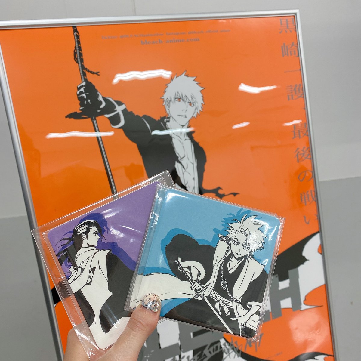 ars8_6818's tweet photo. 昨日は友達とBLEACH原画展見納め行ってきた🥺
3回とも本当に楽しかったし何より話しながら原画鑑賞できる空間がありがたい(T_T)
こんなにもBLEACHの原画展に足を運んでいる人達を見て、今でも人気があること、キャラクター達が連載終わっても生きている事に感動した。
久保帯人ありがとう https://t.co/XKU0eZ4eYd