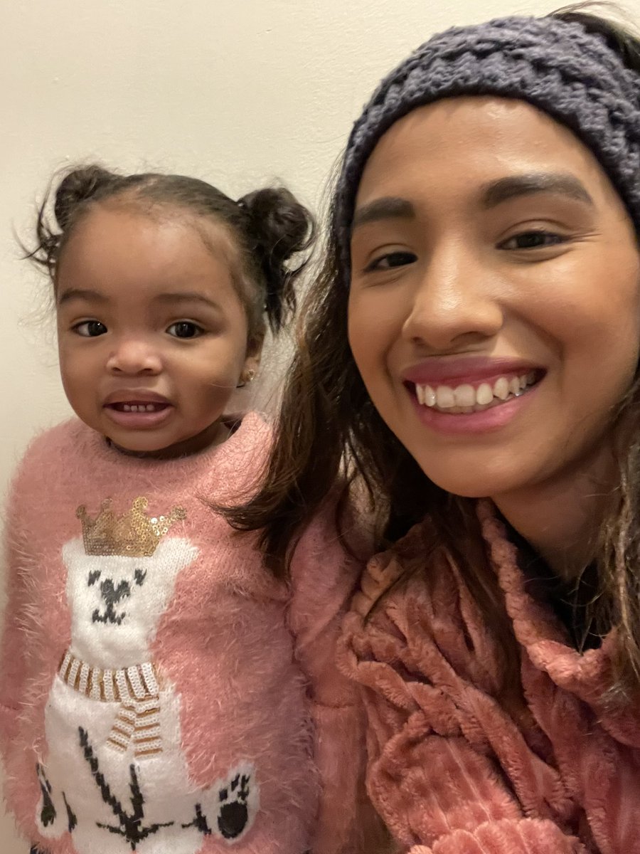 alinhernandez's tweet photo. Lunch date with my broke bestie 🥰😋 https://t.co/xP1xl01mUs