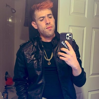 #NewProfilePic https://t.co/0llPp3JAap<a href="/tag/newprofilepic"class="tags">#NewProfilePic</a>