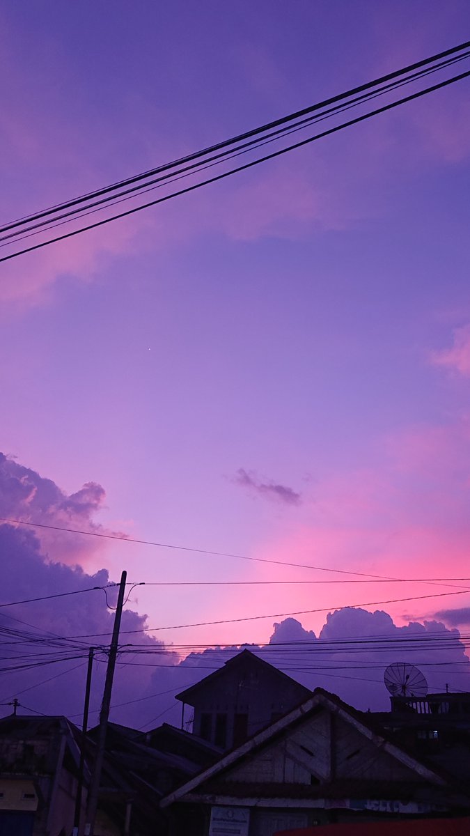 sefold's tweet photo. Senja sore hari yg indah https://t.co/4BM72hB8i8