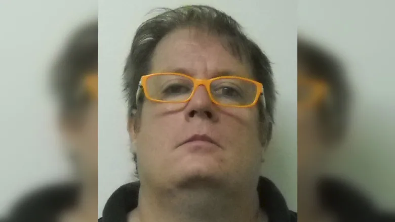 @JL_Braden <a href="/MaxKingsleyEh/">Soldier Of Love #UNDRIP</a> 52-year-old  Michael Gordon Jackson.
Mariecar Jackson, the girl's mother his ex-wife says he took their daughter to an undisclosed location two months ago because he doesn't want the girl to get vaccinated against COVID-19.