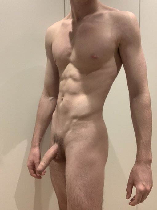 What do you think of my teen body?
Link in bio
.
.
.
#onlyfans #sellingcontent #gay #horny #nude #snap