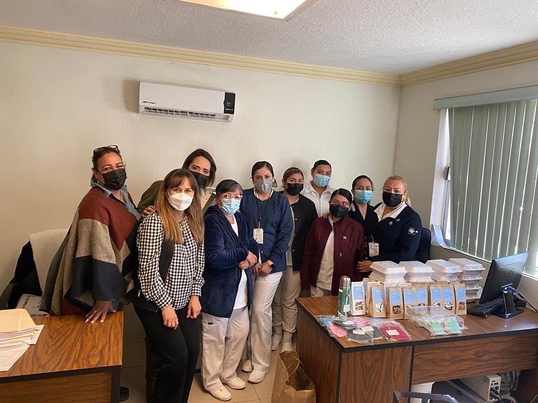 LauritaGalindo7's tweet photo. SU LABOR ES MUY VALIOSA, GRACIAS POR DAR SU AMOR Y SERVICIO A LA HUMANIDAD❤️👏🏻

En nombre de la Alcaldesa Laura Ma. Galindo y de la Administración, queremos felicitar a todas las enfermeras y enfermeros que viven o trabajan en nuestro municipio de Zaragoza.¡F E L I C I D A D E S! https://t.co/rP6cNFeaKW