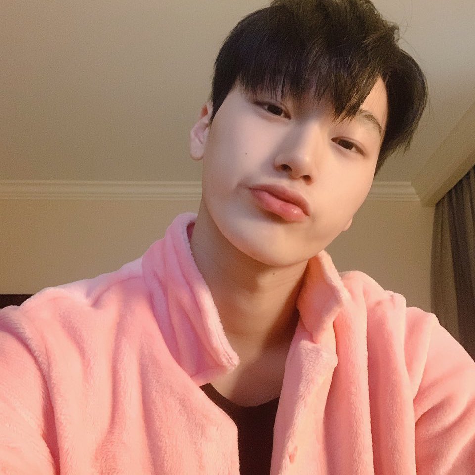 chaesanbot's tweet photo. #CHAEIN #SAN
@RBW_PURPLEKISS @ATEEZofficial https://t.co/GtixXbeEuL