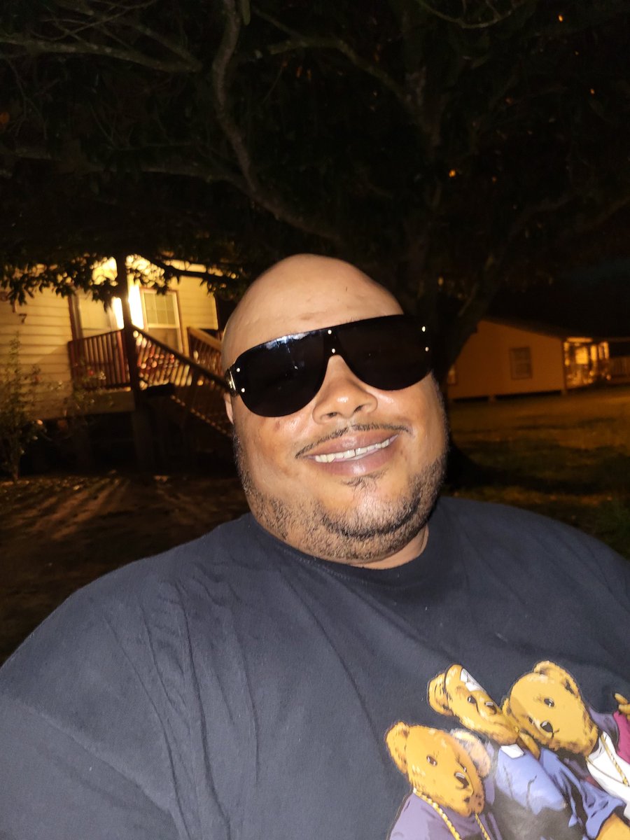 Johnny39ray tweet media