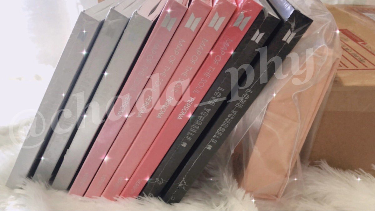 สุ่มแจก!! อัลบั้มเก่าBTS 
1 อัลบั้ม/1คน

👉🏻กติกา รี+ฟอล

เค้าจะสุ่มบั้มสุ่มเวอร์ให้นะคะ💜
สุ่มเมื่อยอดฟอลครบ 2k ค้าบบ 
#chada_phy
#ตลาดนัดบังทัน #ตลาดนัดรถไฟบังทัน