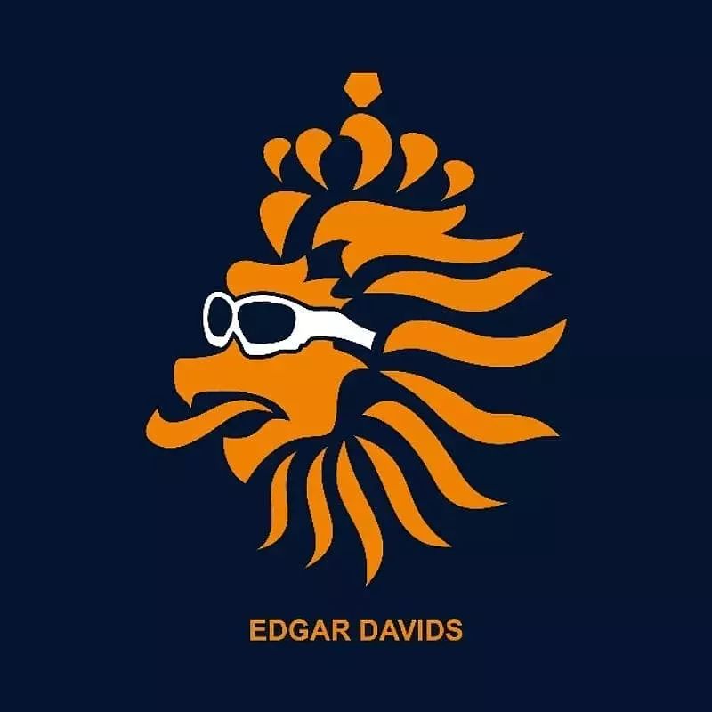 solidred corps tweet media