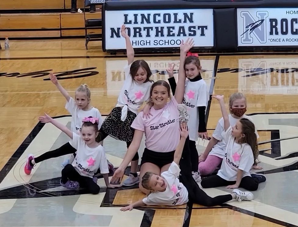 LNEStarStrutter's tweet photo. Thank you to all the AMAZING dancers who took part in our Junior Star Strutter Clinic today! 🌟💖 https://t.co/9cUmQeaoM5