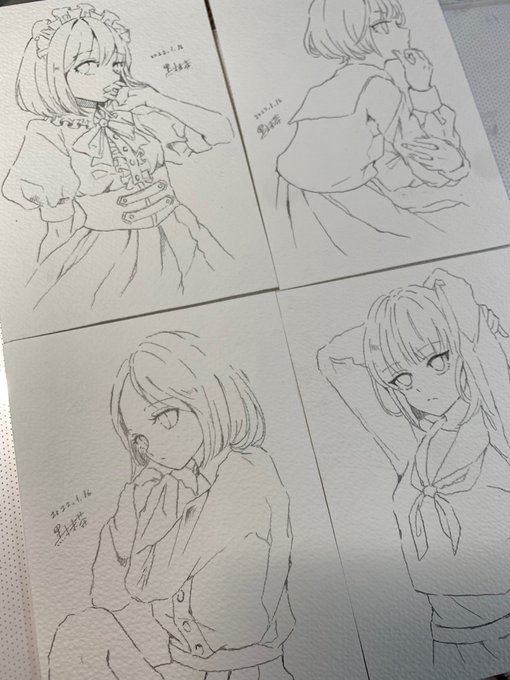 あんまり理解されない性癖なんだけど、スカートやパンツにシャツインしたときにタックの上に布がふんわり乗っかってるのが凄く好き 
