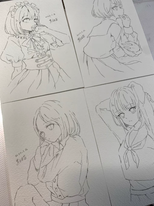 あんまり理解されない性癖なんだけど、スカートやパンツにシャツインしたときにタックの上に布がふんわり乗っかってるのが凄く好き 