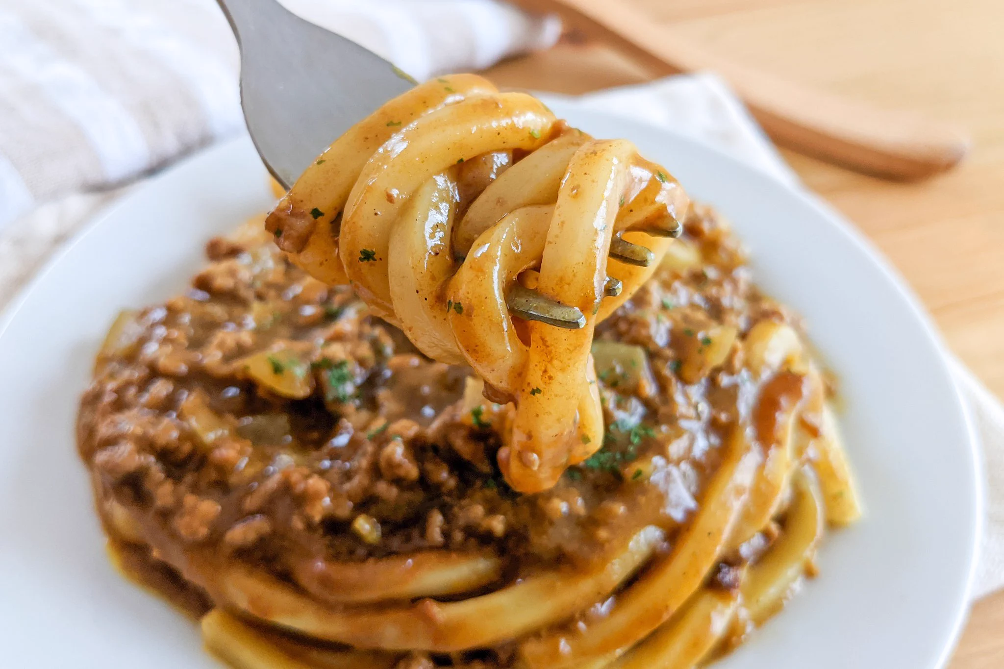 電子レンジで作れちゃうお手軽さが嬉しい！うどん×キーマカレーレシピ！
