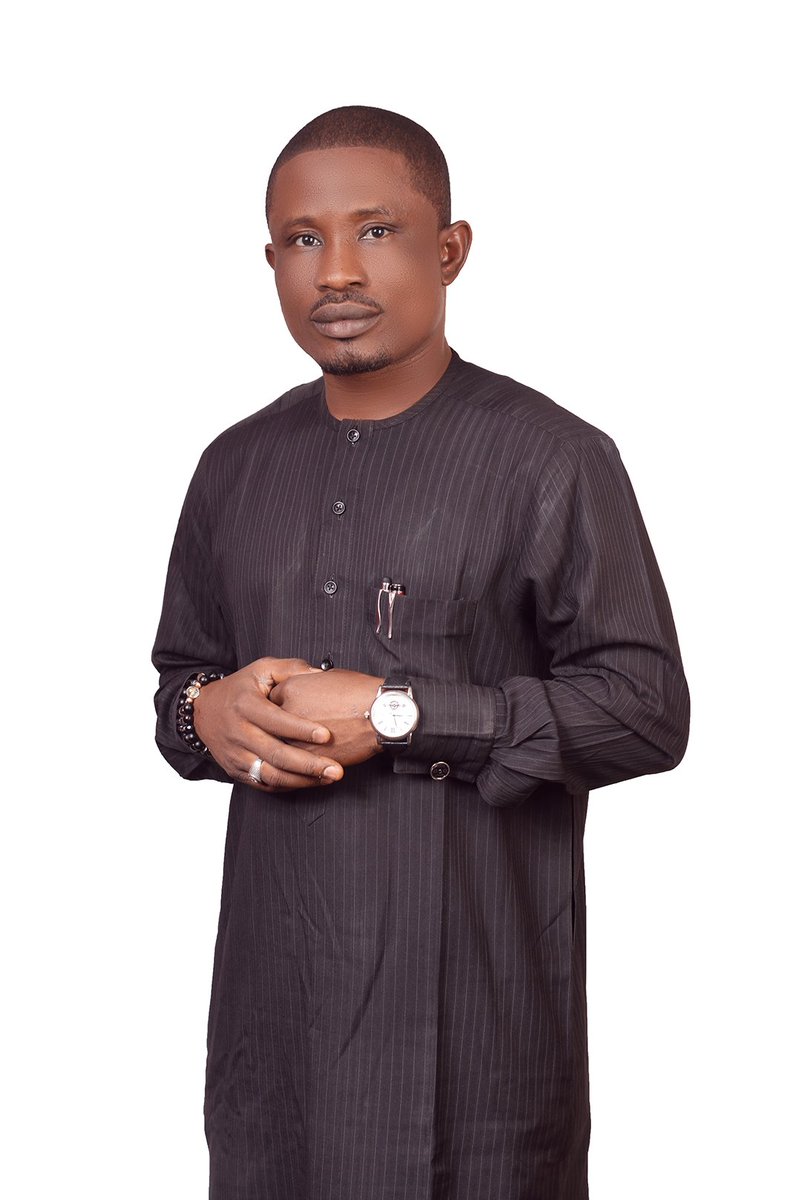 d120064real's tweet photo. It is with great pleasure that I am here to celebrate another year of my life. I am grateful for surviving all the challenges throughout the last 365 days and turning a year older. https://t.co/0sScnBoP7p