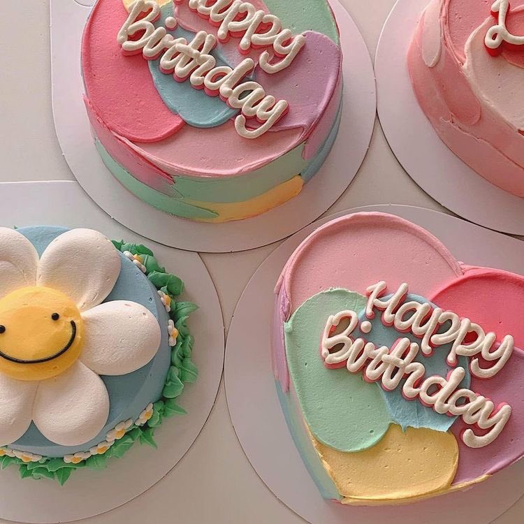 iyongtinatangi's tweet photo. happy birthday jennie to my roji <3 https://t.co/wZxFjPWiKm