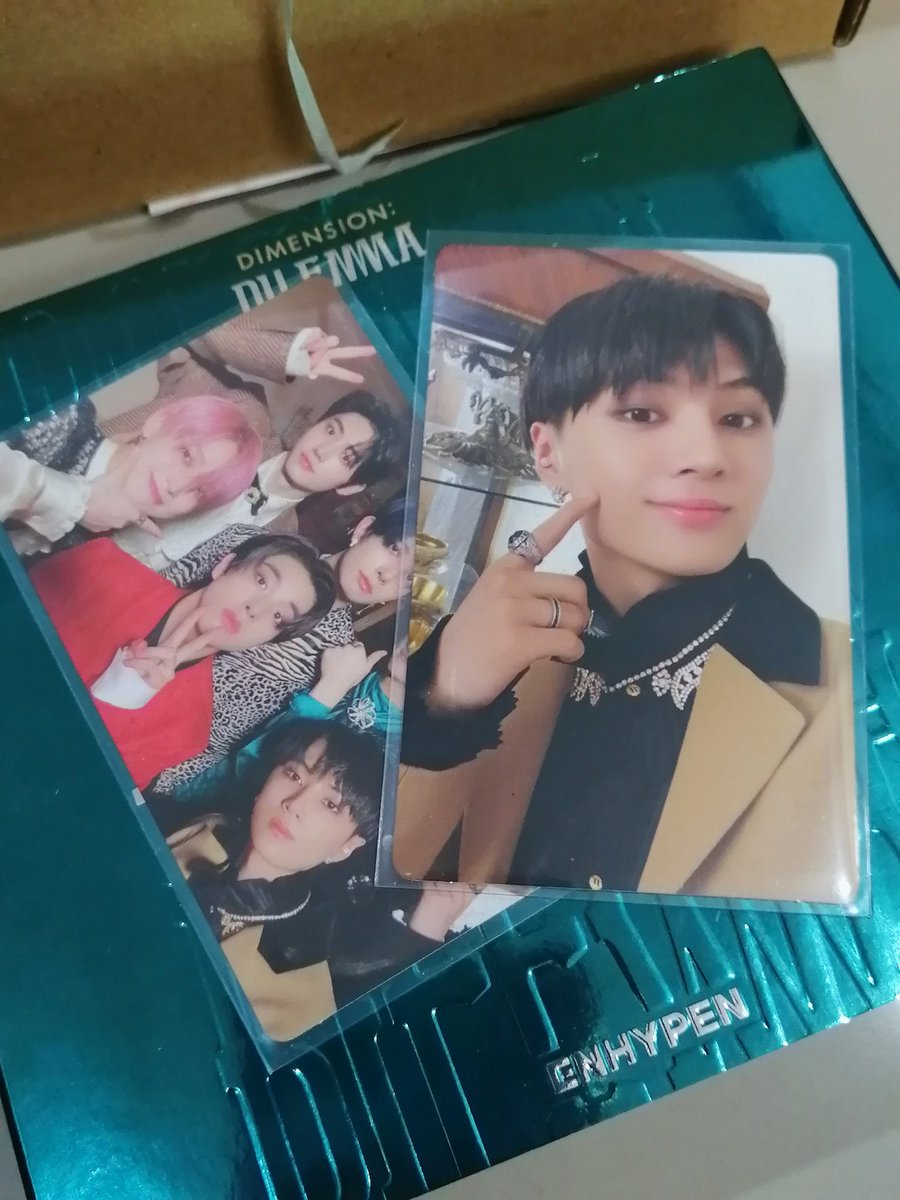 ALL4EUNYIH's tweet photo. ꒰ #eynlog ꒱ ✧ ∘˚˳°
hello, @chaeng_hoonie ! my essential came home safely ! this is the prettiest package ever. tysm po for letting me adopt jay ! until next time ~ 🌷
♡↝ #budolsbyaraw https://t.co/e7DJWFspxJ