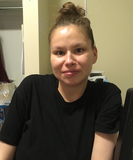 edmontonpolice's tweet photo. Police seek public’s assistance locating missing woman: The Edmonton Police Service is seeking the public’s assistance in locating a missing 33-year-old woman. 

Terri Desjarlais, 33, is an Indigenous female who stands 5’3” and weighs approximately 140… https://t.co/MWe39iGlCD https://t.co/BcISR4VAkG