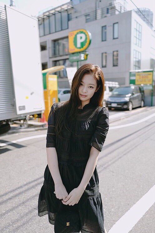 honeyybaemoon_ tweet picture