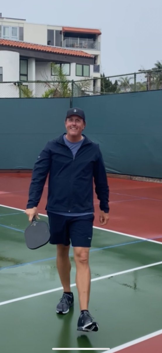 Phil Mickelson tweet media