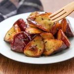大さじ2の油で作れるからとってもお手軽!簡単で美味しそうな「大学芋」レシピ!