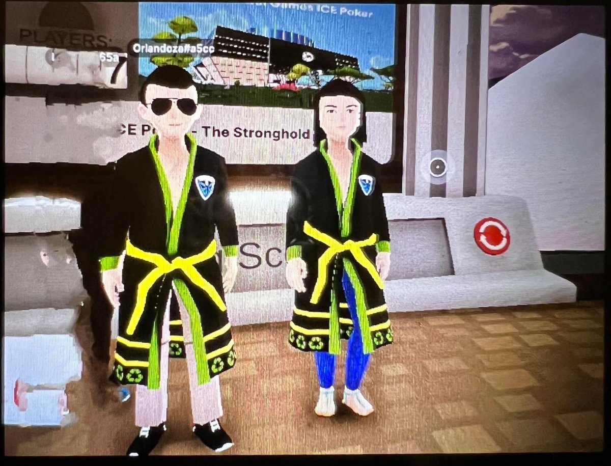 Orlandoza31's tweet photo. @chrissssjohnson @thekriskay                      Had to buy another WS Robe, but this time I brought my sister @VAligno into decentraland to grab a few also! #WealthSquad https://t.co/3fnhnBSYkh