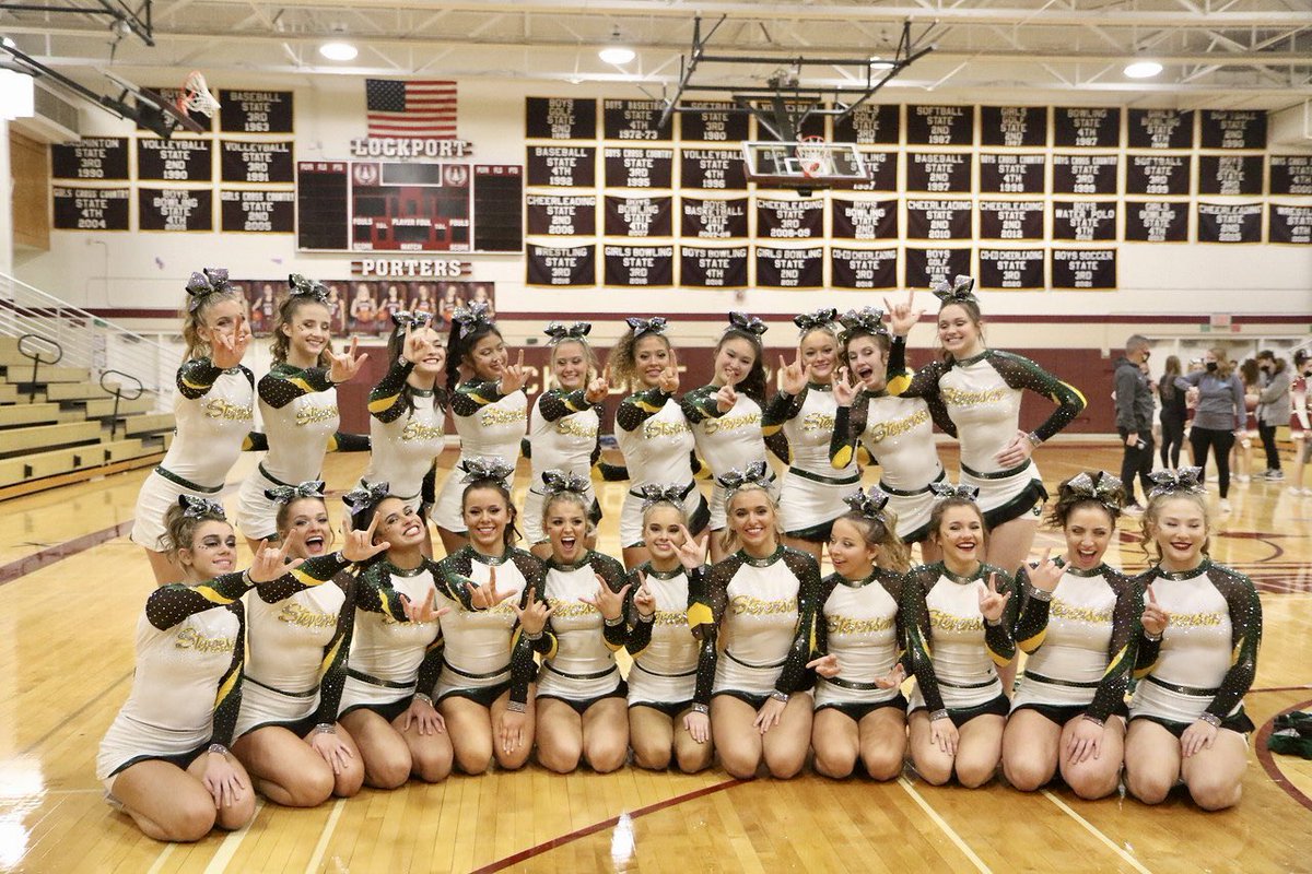 Stevenson Cheer tweet media