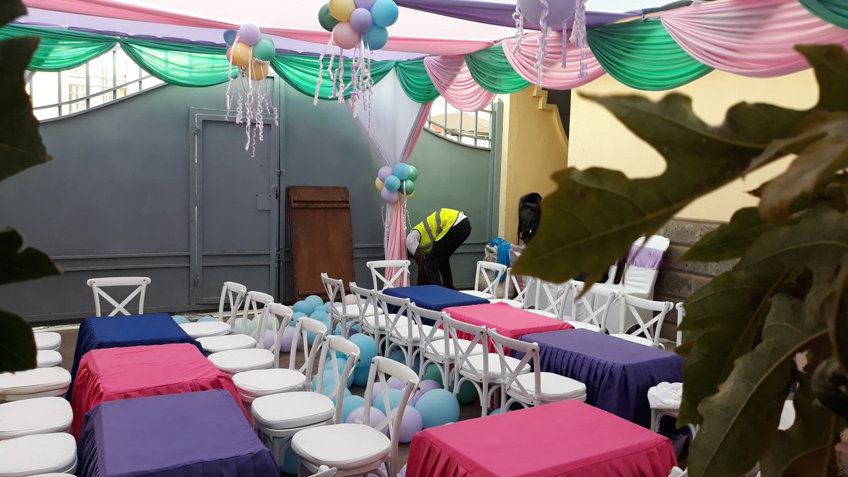 DixonLites's tweet photo. Bday party set-up @DixonLites #ballondecoration #balloondecor #eventplanner #eventrentalke #themedparty  #bdaypartyideas https://t.co/nzbxFeSiww