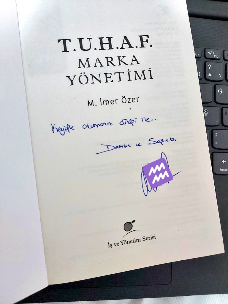 pazarlamania's tweet photo. Bu hafta sonu bunu okuyoruz. Siz en son ne okudunuz? 
#tuhaf #markayönetimi #kitapönerisi https://t.co/HOnww7SQN9