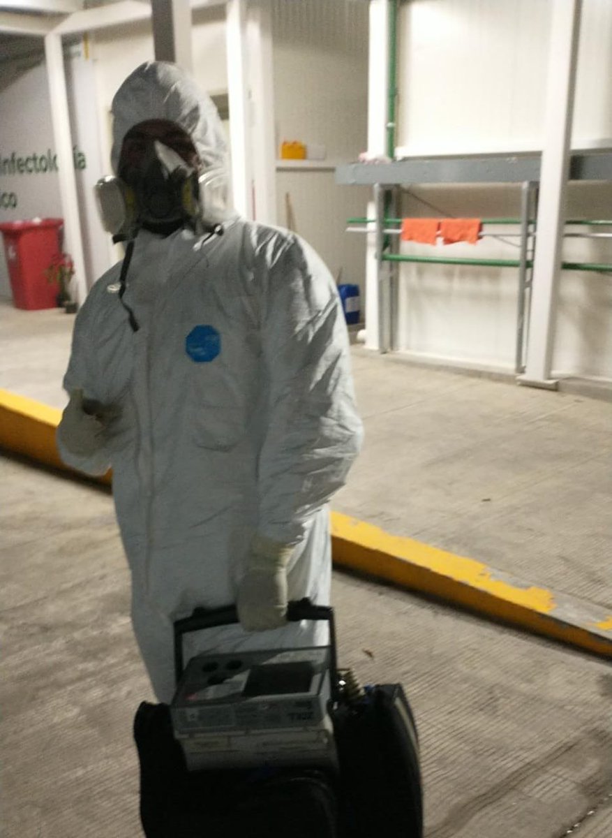 CueshTem's tweet photo. @UCuesh  Realiza en estos momentos traslado de paciente #COVID19 . 
Continuamos brindado atención de calidad durante esta pandemia. https://t.co/E4mmvESj1i