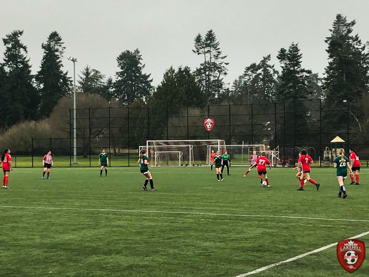 LakehillSA's tweet photo. It may have been a drizzly Saturday but no snow means we get to PLAY!
#yyj #yyjsoccer #yyjsports https://t.co/Rp9tcWWzkY