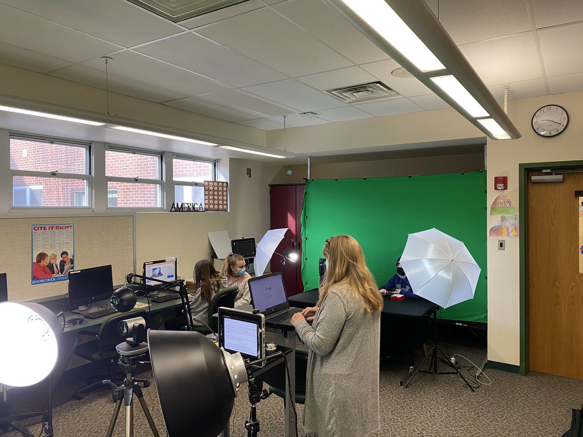 Stonybrook Elementary School (@stonybrook118) on Twitter photo It takes teamwork to produce our Stonybrook TV! So proud of their hard work <a href="/Stonybrook118/">Stonybrook Elementary School</a> #StonybrookStrong It takes teamwork to produce our Stonybrook TV! So proud of their hard work <a href="/Stonybrook118/">Stonybrook Elementary School</a> #StonybrookStrong