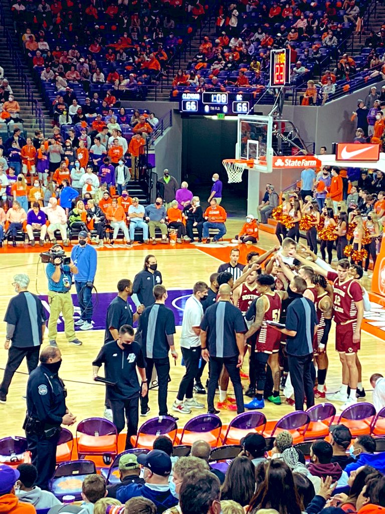 BCdee97's tweet photo. My throat hurts from yelling, my knees hurt from jumping &amp; I’m exhausted…

But, my heart is full because I saw @BCMBB give it’s all and come back to WIN!!  #TEAM 🦅🏀❤️

Never give up…#WeAreBC 🦅👏🏼 https://t.co/uy2gfqYROi