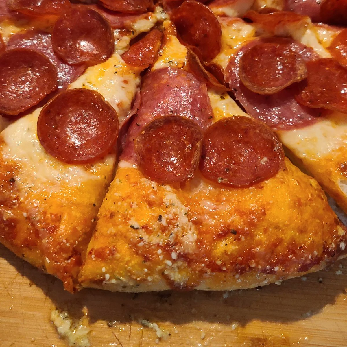 Saturday pizza making session! MmmMmmmMmm. . @hungry_squid .
