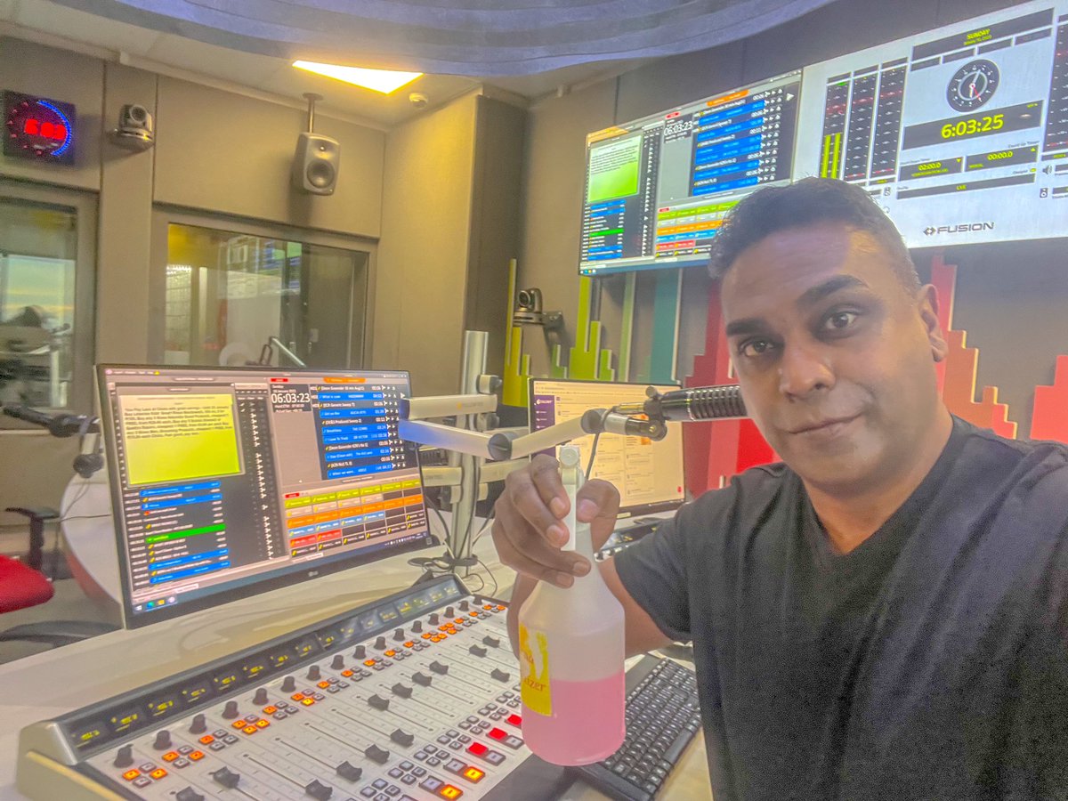 djdeong's tweet photo. Ready to santize you with some vibes this morning on East Coast Radio. #WeekendBreakfastWithDeon https://t.co/wYiP9vgtWv