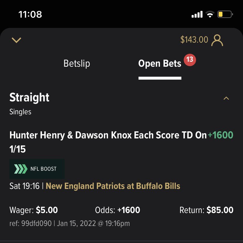 j_osterhout's tweet photo. @Patriots you better get ahold of hunter henry he owes A LOT of people some money #youdroppedit #payup https://t.co/7A88aF9I1k