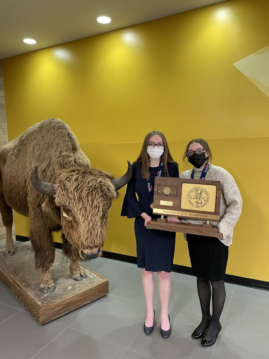 Congrats to Karissa Kromminga and Lauren Reed, the 2 Speaker state debate champions!!! 

This is only the second time in 6A history that someone has united the 2 speaker and 4 speaker crowns.