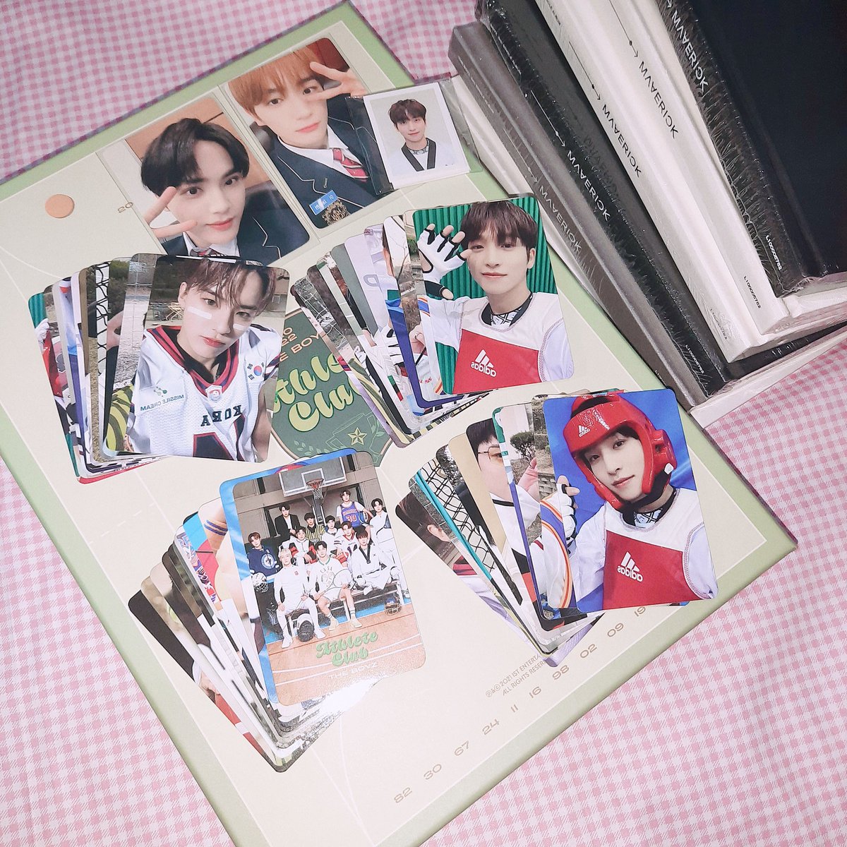 milsuncart's tweet photo. ⌒➴ ... #mscmails 📮
♡⃕ my albums and sg2022 are here! tysm for the super smooth and fast transaction ^(♡-♡)^ mej may damage si hanlim yonje but it's okay!! no biggie. thanks againnn!! until next time
✯ ꒰ @kimbabbinsales ꒱ https://t.co/rgzt8PRiJv