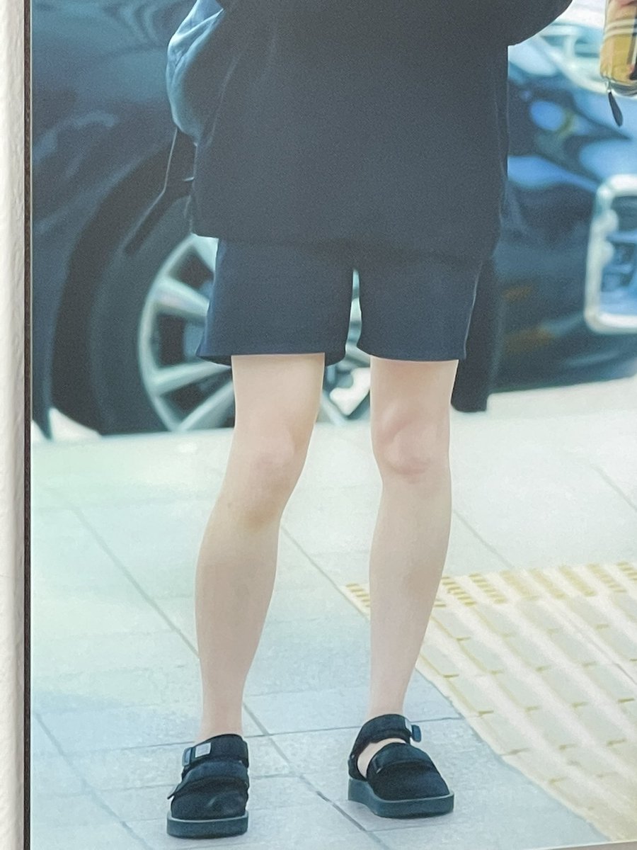 chaeiwi's tweet photo. 죽지않고 돌아온 ｡｡｡
형원군 늦었지만 생일축하합니다 ｡｡｡♡🎂 https://t.co/s6d4ggvq0K