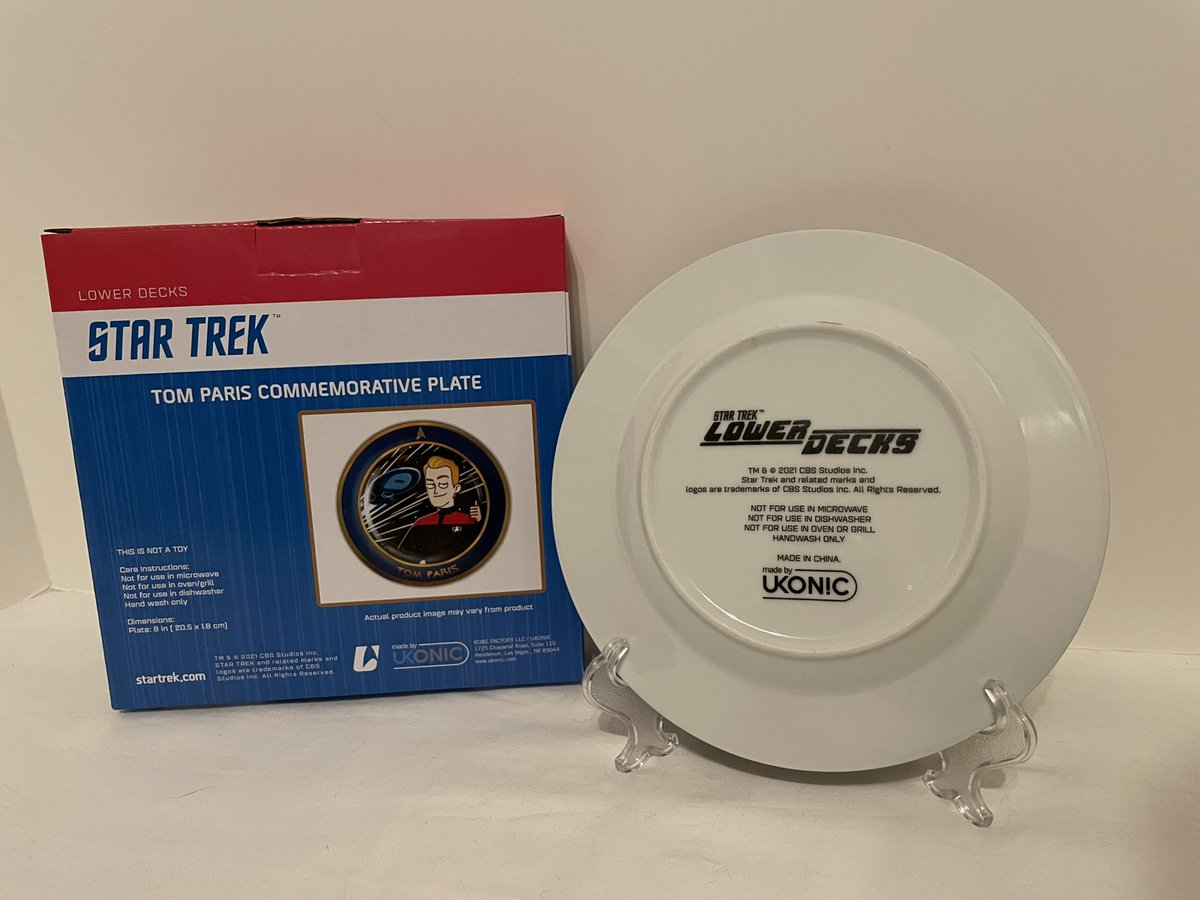 1TrekFan's tweet photo. On another note
🎶 Look 🎶 what 🎶 I 🎶 got 🎶
It was a long wait for the @TrekUnlimited #StarTrekLowerDecks #TomParisPlate from holding the prototype at #STLV last August. But it’s beautiful. Can’t wait to get @robertdmcneill to sign! Thanks @MikeMcMahanTM for the collectible! https://t.co/Pr2B02OSOV