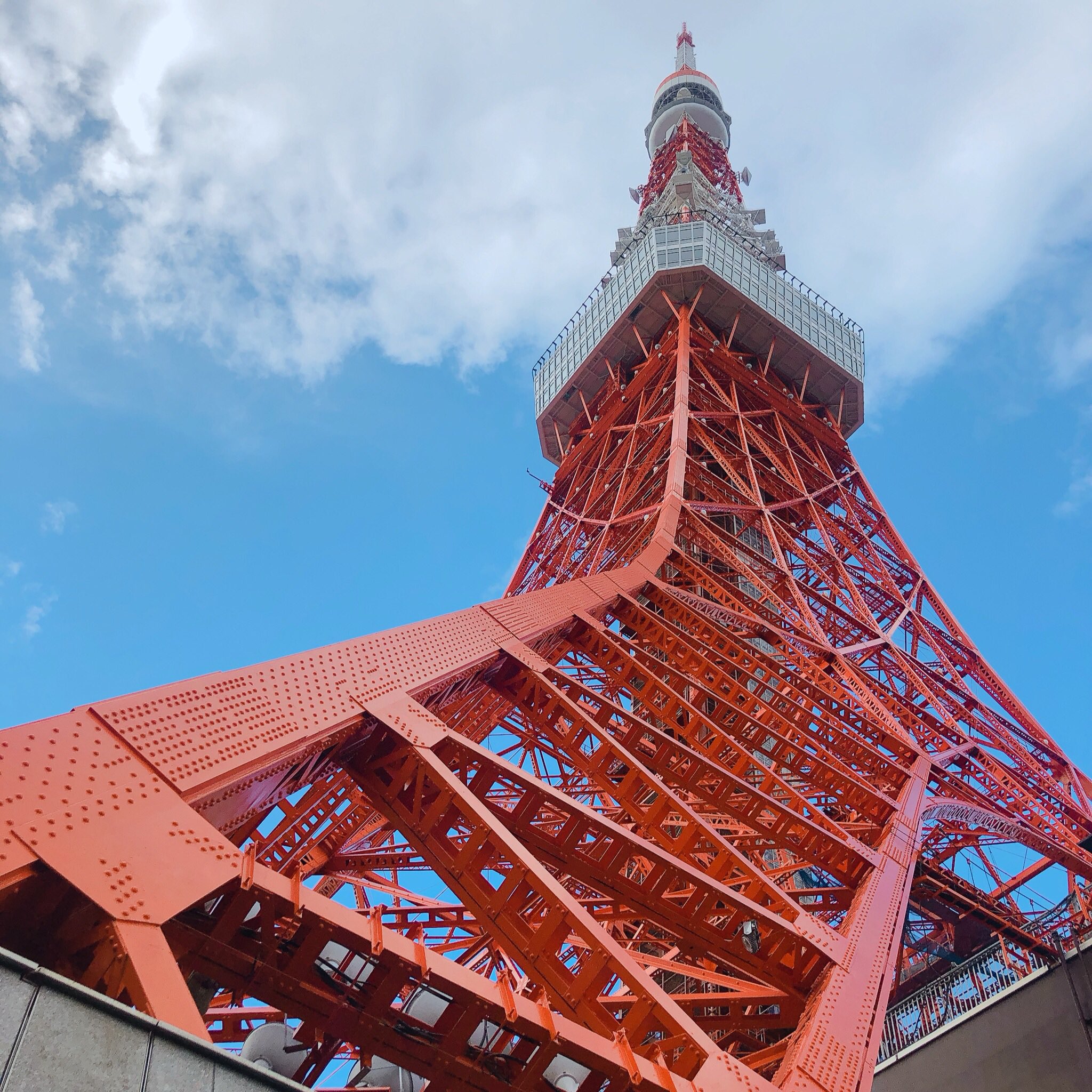 ゆけ 昔ね 東京タワーでね ワンピースタワーっていうone Pieceのテーマパークがあって アトラクションとかステージがあって馬鹿みたいに通ってたんだよ 始発から閉園まで居たな また復活してほしい T Co 5mt0wgbhqv Twitter