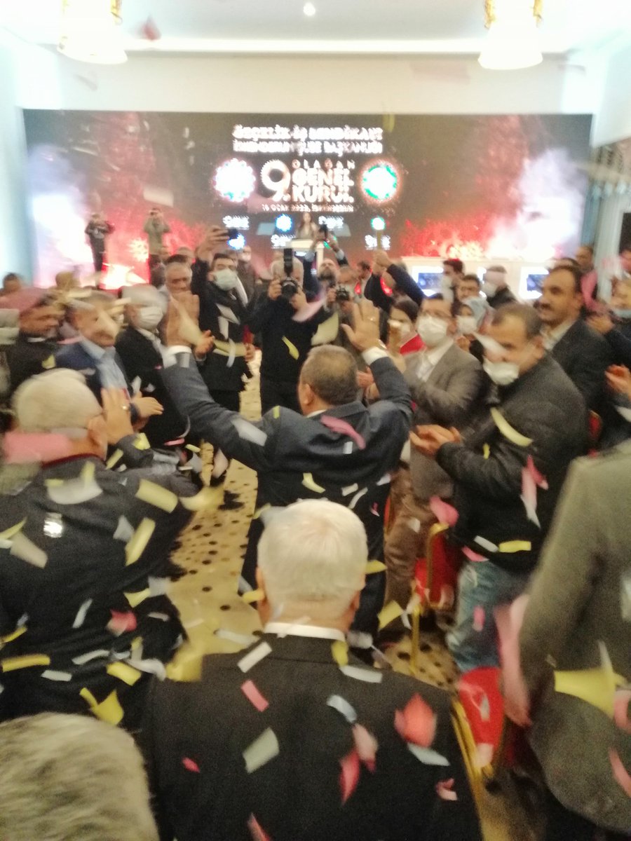 Yunus_Degirmenc's tweet photo. Sendikamızın vazgeçilmez kalesi İskenderun Şubemizin 9.Olağan Genel Kurulunu, yiğit emekçi kardeşlerimizin büyük coşkusu ve heyecanıyla gerçekleştiriyoruz. Şube Kongremizin başta üyelerimiz olmak üzere Sendikamıza, İşyerlerimize ve Bölgemize hayırlı olmasını diliyorum. https://t.co/pUUNkd9FN3