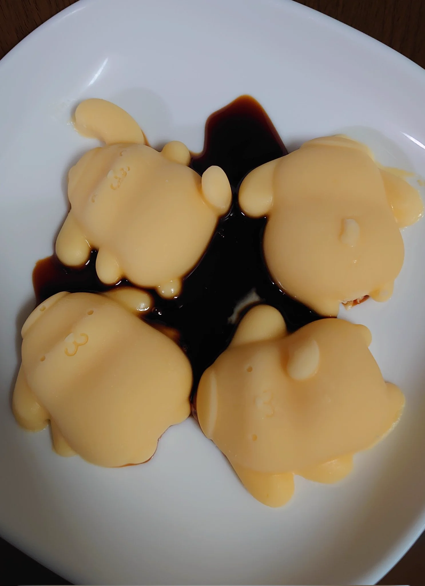 @abeshi_official FF外から失礼します！
私は冷凍してしまいポムポムプリンがぶるんぶるんしてくれませんでした😂 