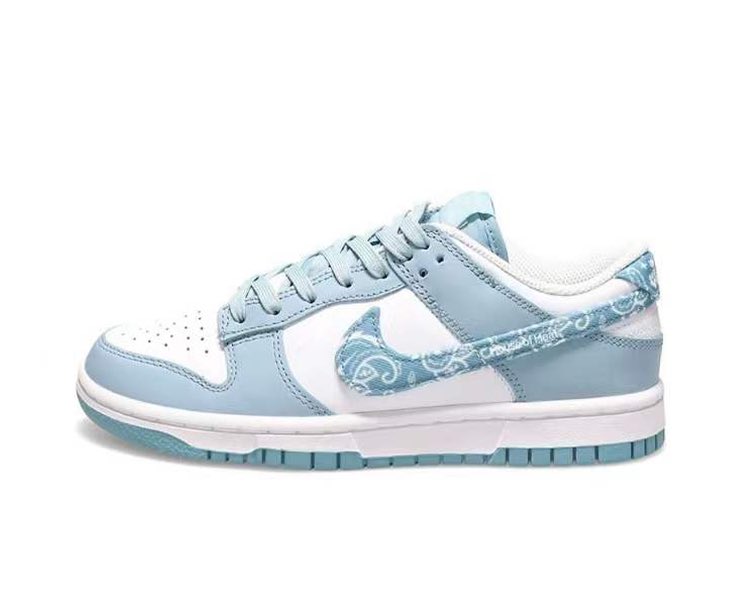CsFrwr's tweet photo. キャンペーン-Nike Dunk Low Blue Paisley (W) https://t.co/BGaRSoVS7m https://t.co/57AcKJt290