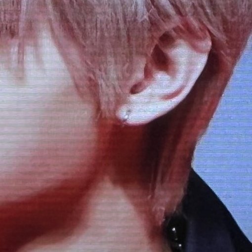 missingpsh's tweet image. sunghoon's ear piercing !?
