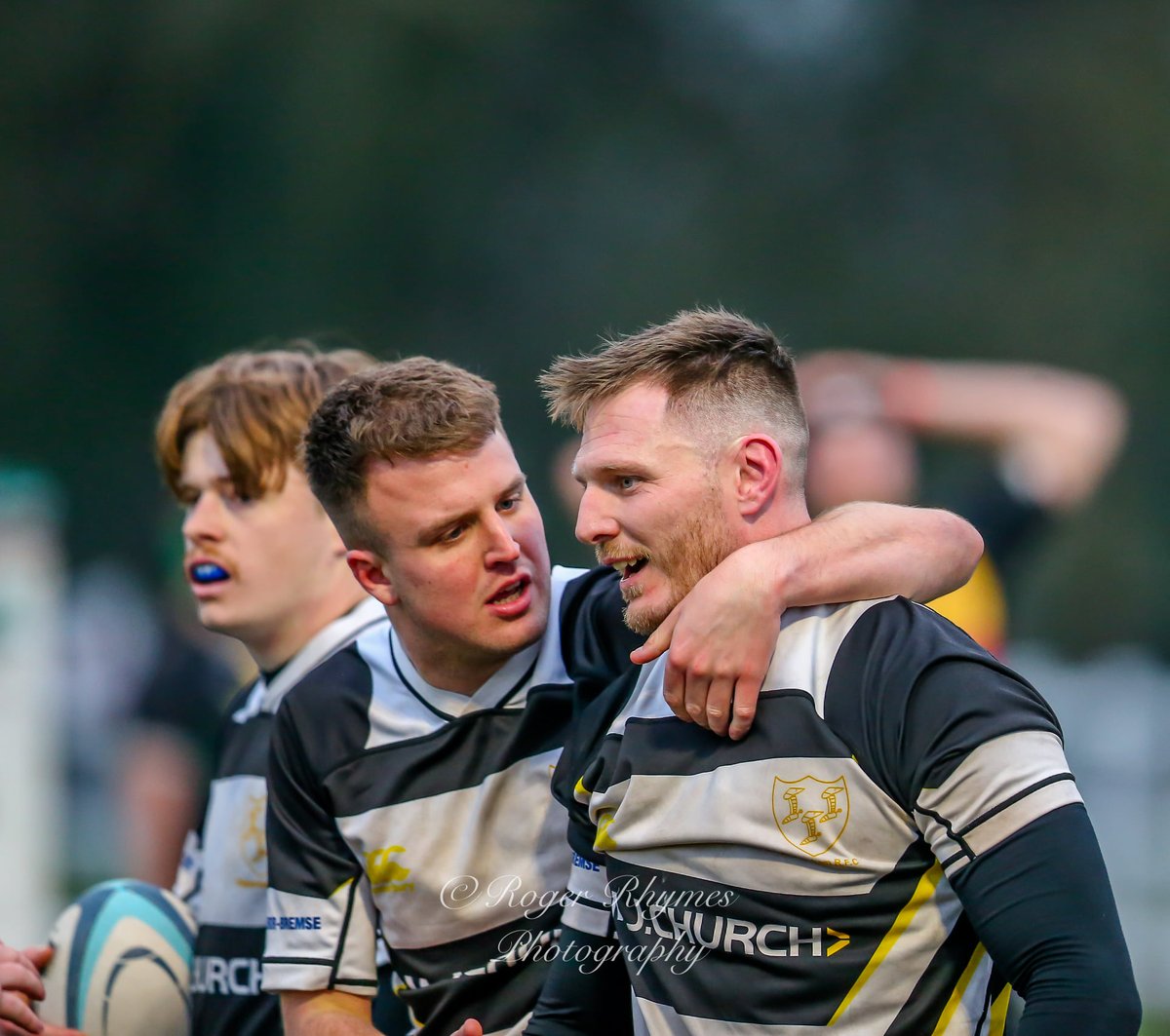 ChippenhamRFC's tweet photo. Excellent match day photos from the 1st's win over @windsorrugby now on CRFC website.
Massive thanks and credits to Roger Rhymes #TopSnapper
https://t.co/J6ysgYD8kk https://t.co/YBX7NuApLm