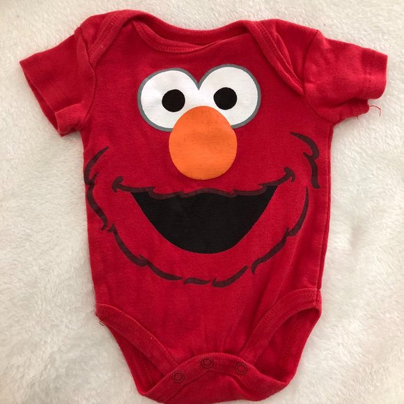 goddessallures's tweet photo. So good I had to share! Check out all the items I'm loving on @Poshmarkapp #poshmark #fashion #style #shopmycloset #sesamestreet #safety1st #ralphlauren: https://t.co/MtiBzxSqkp https://t.co/E5mxyTgmxU