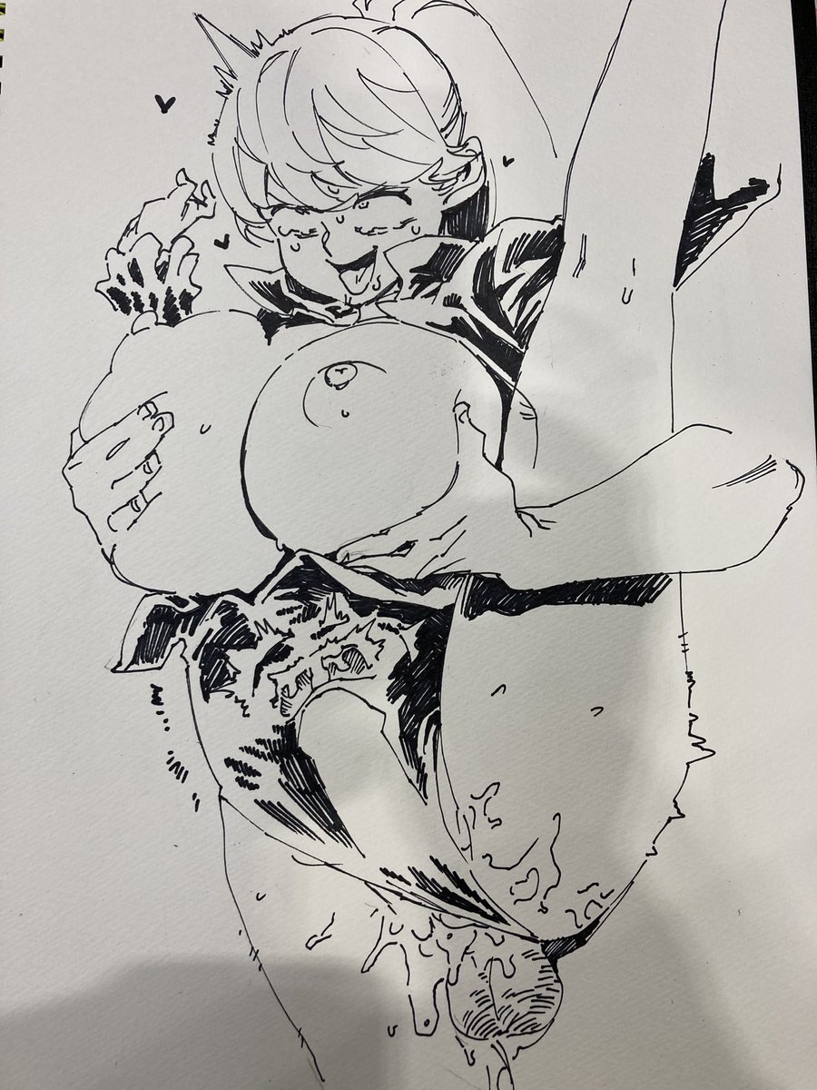 今日のスケブの一部。
ミクさんの絵も描いたけど、閉場すべり込みだったので写真撮らせてもらうの忘れた‥‥‥
とりあえずお昼に食べる予定だったサンドウィッチかじるわ 