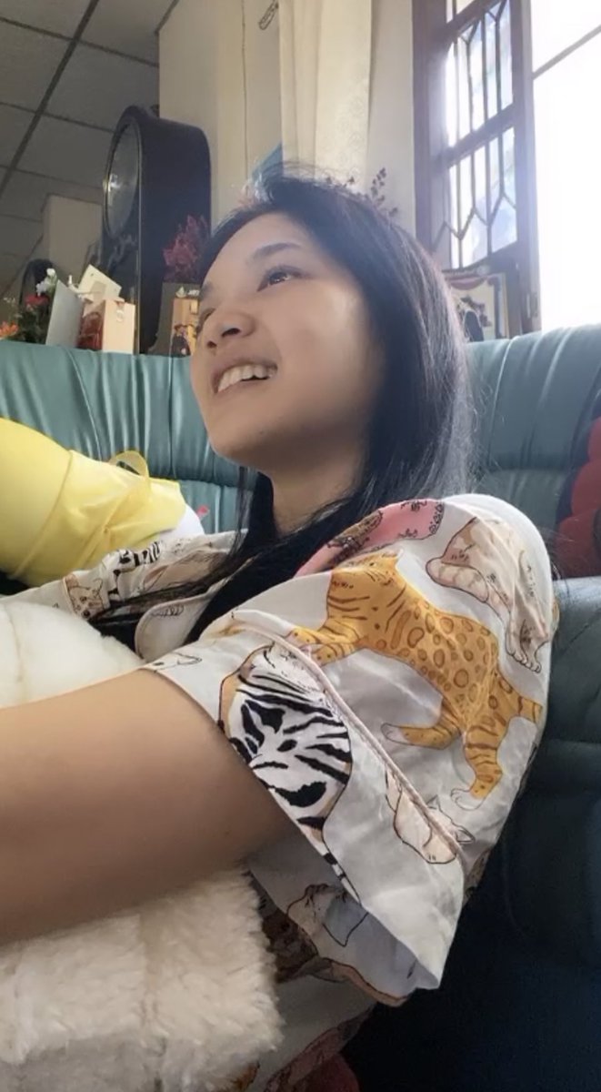 มาไลฟ์เชียร์น้องๆ~ 

#CherprangBNK48
#แมวมาTalk